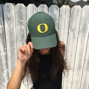 University of Oregon Ballcap